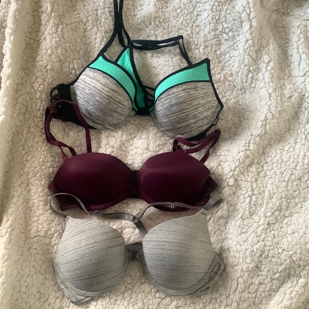 Bundle, 3 VS PINK bras